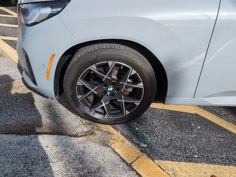 Used 2025 BMW X3 xDrive30i image 7