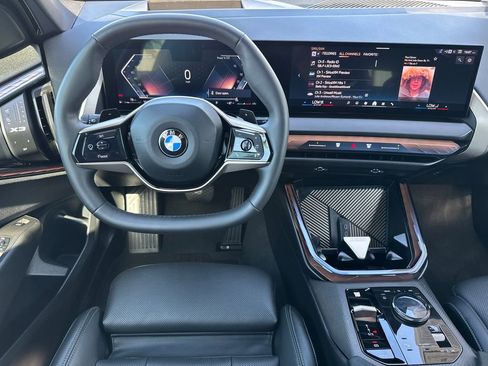 Used 2025 BMW X3 xDrive30i w/ Premium Package AWD/4WD image 21