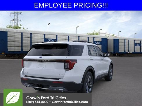 New 2026 Ford Explorer Active AWD/4WD image 8