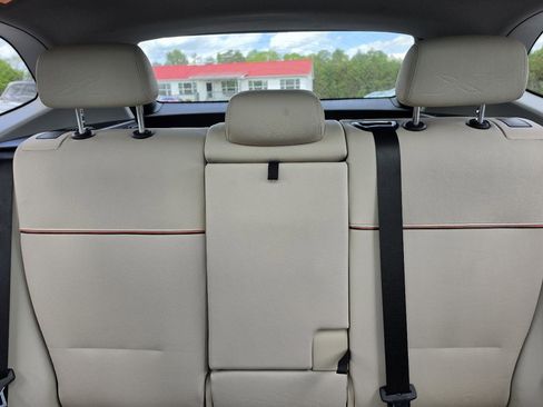 Used 2015 BMW X1 sDrive28i RWD image 8