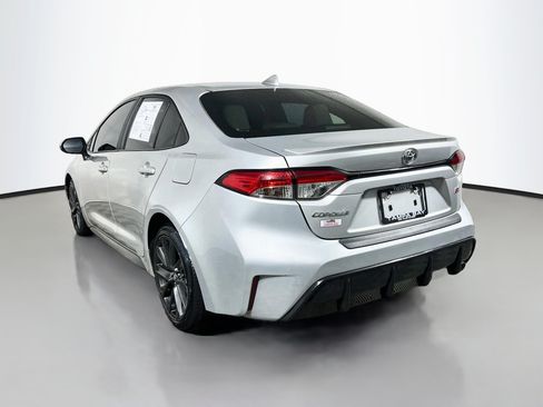 Used 2023 Toyota Corolla SE w/ Carpet Mat Package (TMS) FWD image 8