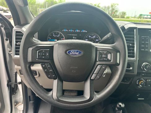 Used 2017 Ford F250 XLT image 24