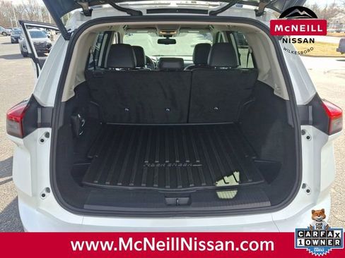 Used 2025 Nissan Rogue SV w/ Rock Creek Premium Package image 31