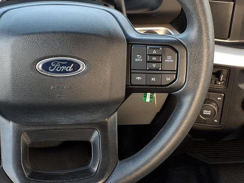 Used 2024 Ford F250 XL w/ XL Chrome Package AWD/4WD image 7
