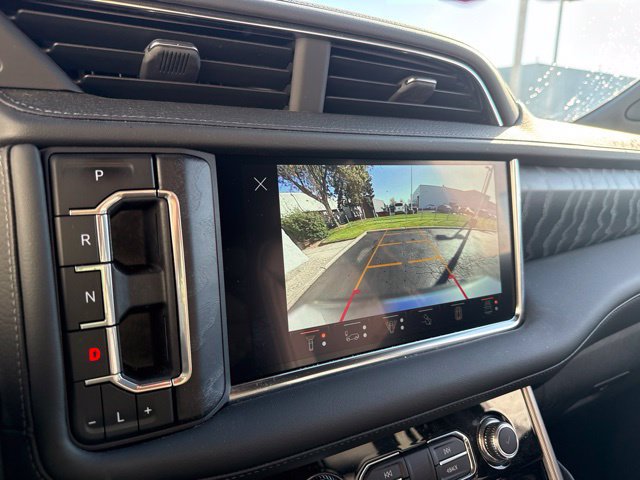 Used 2024 GMC Yukon XL Denali w/ Advanced Technology Package AWD/4WD image 22