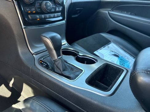 Used 2021 Jeep Grand Cherokee Laredo X AWD/4WD image 21
