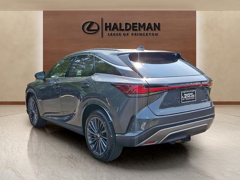 Used 2026 Lexus RX 350h w/ Kick Snesor w/ Tow Package AWD/4WD image 4