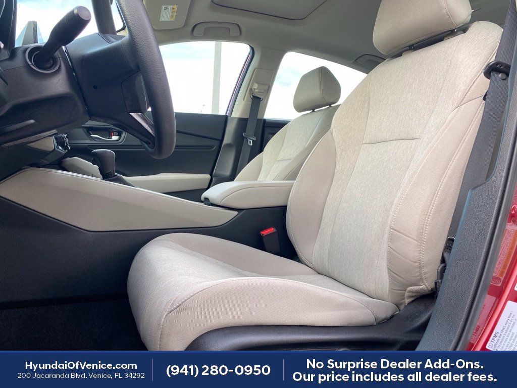 Used 2024 Honda Accord EX image 2