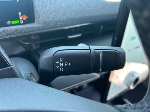 Used 2025 Ford Mustang Mach-E Premium AWD/4WD image 15