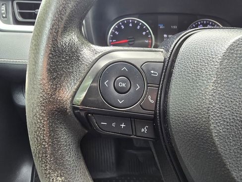Used 2021 Toyota RAV4 LE AWD/4WD image 21