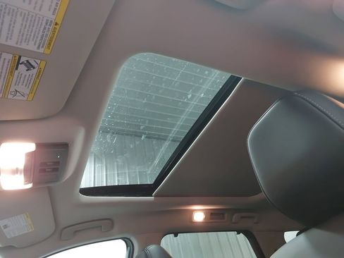 New 2026 Nissan Pathfinder Platinum image 33