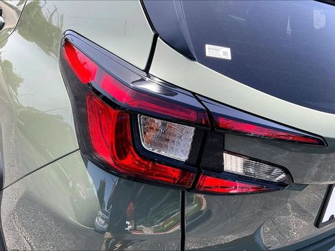 Used 2024 Subaru Crosstrek 2.5i Limited w/ Crosstrek Mirror Package AWD/4WD image 33