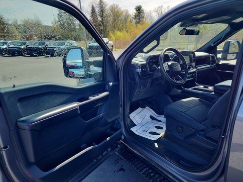 Used 2022 Ford F150 XL w/ STX Appearance Package AWD/4WD image 10