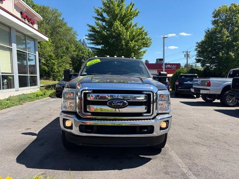 Used 2012 Ford F250 Lariat w/ Lariat Ultimate Pkg AWD/4WD image 3