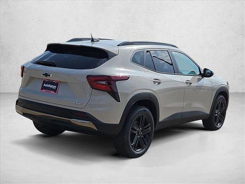 New 2026 Chevrolet Trax ACTIV w/ Driver Confidence Package FWD image 2