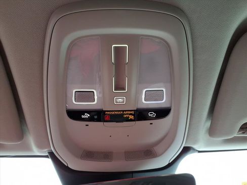 New 2026 Volvo XC60 B5 Plus w/ Climate Package image 20