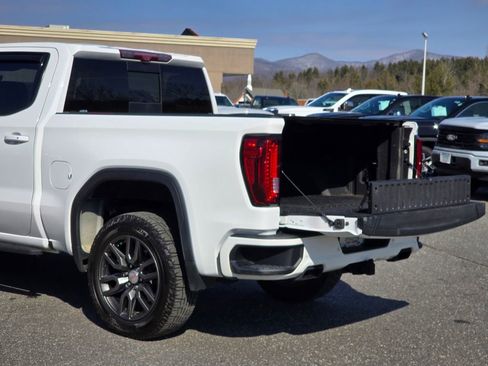 Used 2021 GMC Sierra 1500 AT4 w/ AT4 Value Package image 16