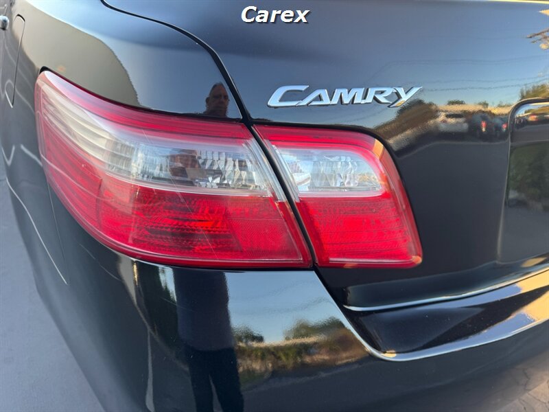 Used 2007 Toyota Camry LE FWD image 9