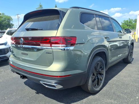 New 2026 Volkswagen Atlas SE AWD/4WD image 2