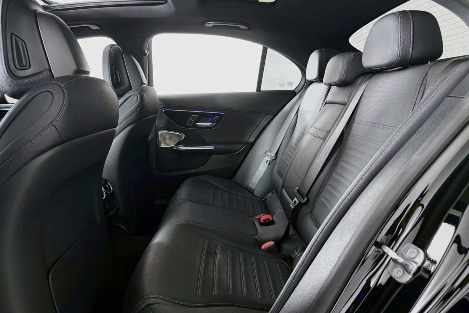 Certified 2024 Mercedes-Benz C 300 Sedan image 9