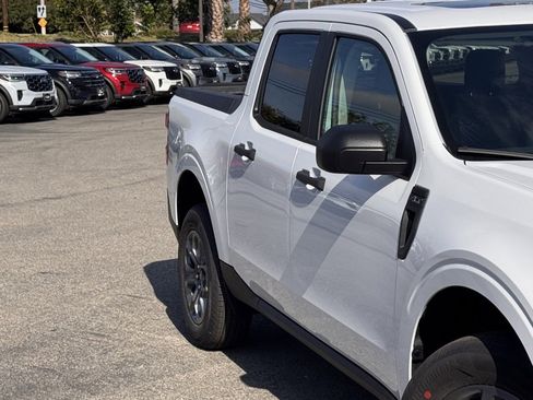 New 2026 Ford Maverick XLT image 5