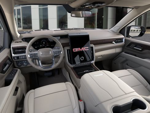 New 2026 GMC Yukon Denali w/ Sun & Power Step Package AWD/4WD image 15