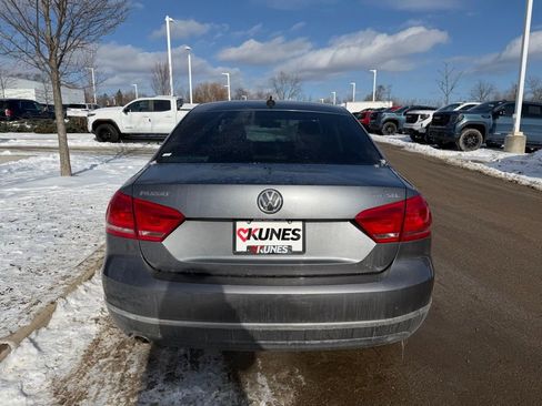 Used 2014 Volkswagen Passat TDI SEL Premium image 6