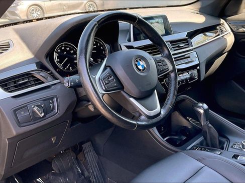 Used 2019 BMW X1 xDrive28i w/ Convenience Package AWD/4WD image 17