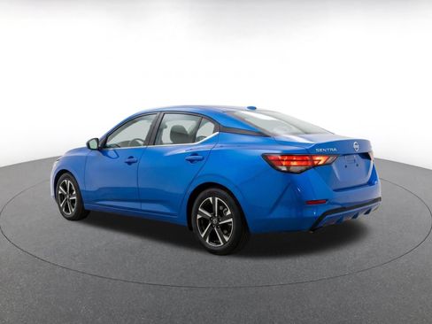 Used 2025 Nissan Sentra SV FWD image 7