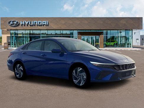 New 2026 Hyundai Elantra Limited image 10