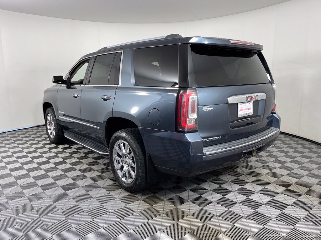 Used 2019 GMC Yukon Denali AWD/4WD image 16
