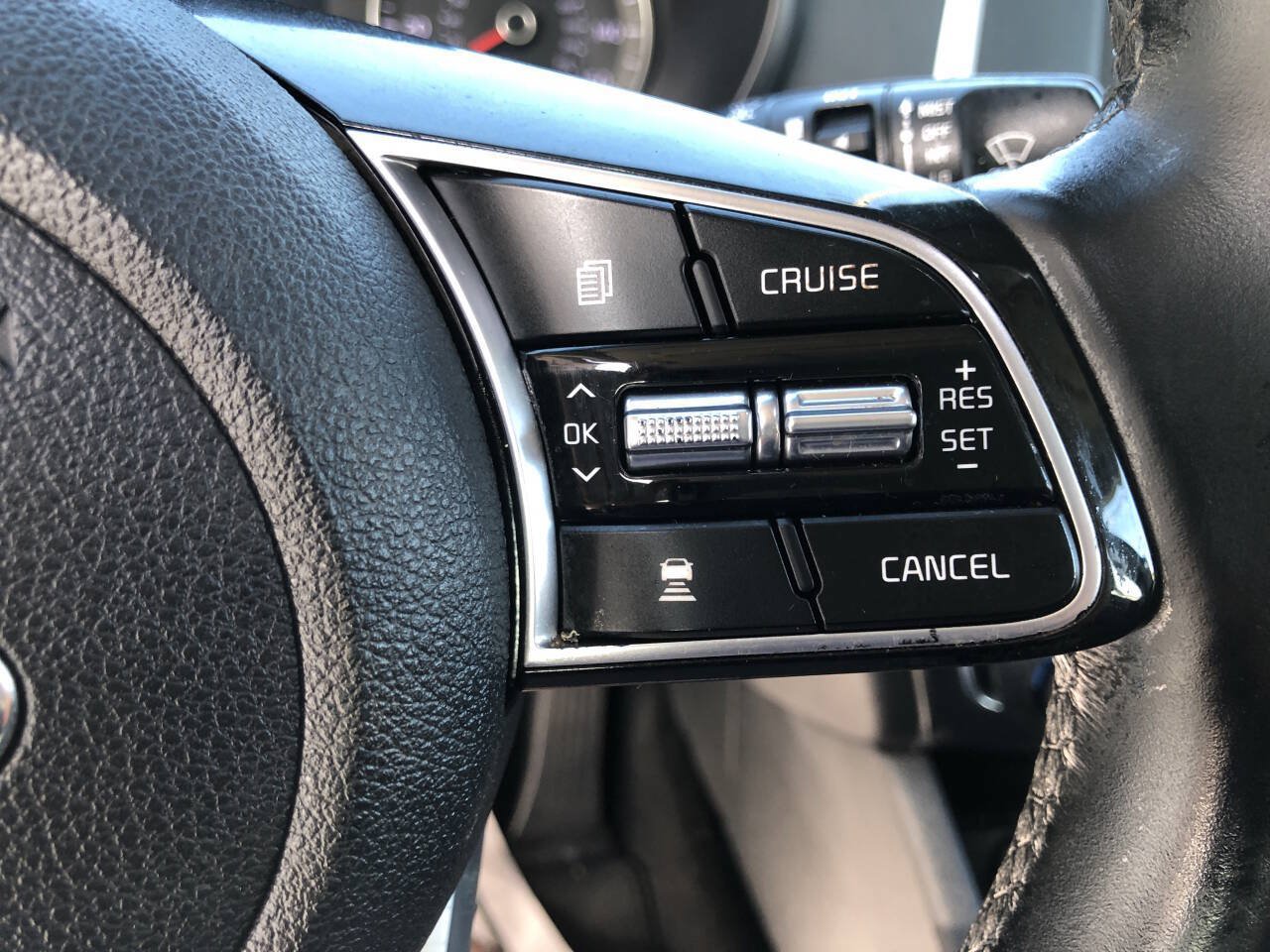 Used 2020 Kia Optima Premium FWD image 19