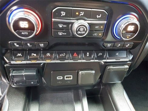 Used 2020 Chevrolet Silverado 1500 High Country w/ Technology Package image 58