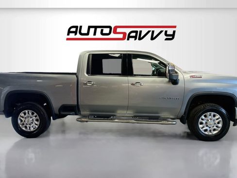 Used 2024 Chevrolet Silverado 2500 LTZ w/ LTZ Premium Package AWD/4WD image 8