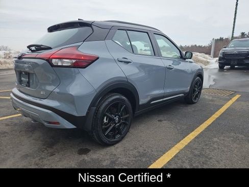 Certified 2023 Nissan Kicks SR w/ SR Premium Package image 11