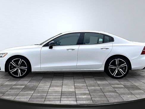 Used 2019 Volvo S60 T6 R-Design AWD/4WD image 4