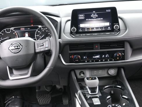 New 2026 Nissan Rogue SV image 16