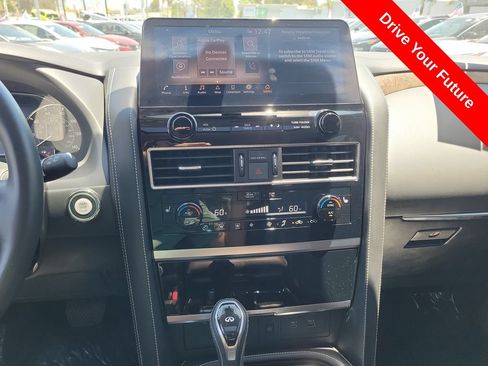 Used 2024 INFINITI QX80 Premium Select w/ Cargo Package AWD/4WD image 15