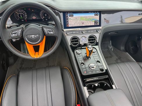 New 2026 Bentley Continental GTC AWD/4WD image 4