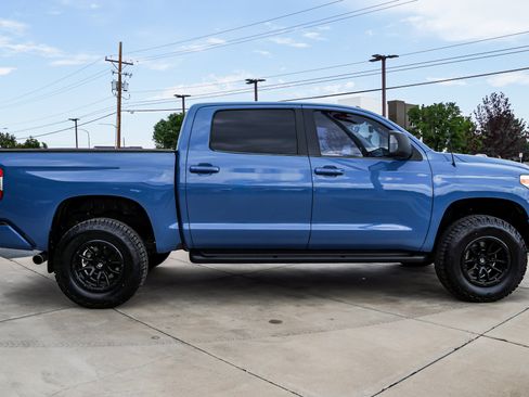 Used 2019 Toyota Tundra Limited w/ Limited Premium Package AWD/4WD image 9