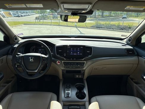 Certified 2023 Honda Ridgeline RTL image 13