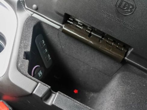 Used 2019 Dodge Challenger R/T Scat Pack RWD image 16
