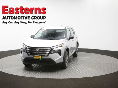 Used 2024 Nissan Rogue S AWD/4WD image 54
