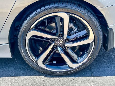 Used 2022 Honda Accord Sport Special Edition image 13