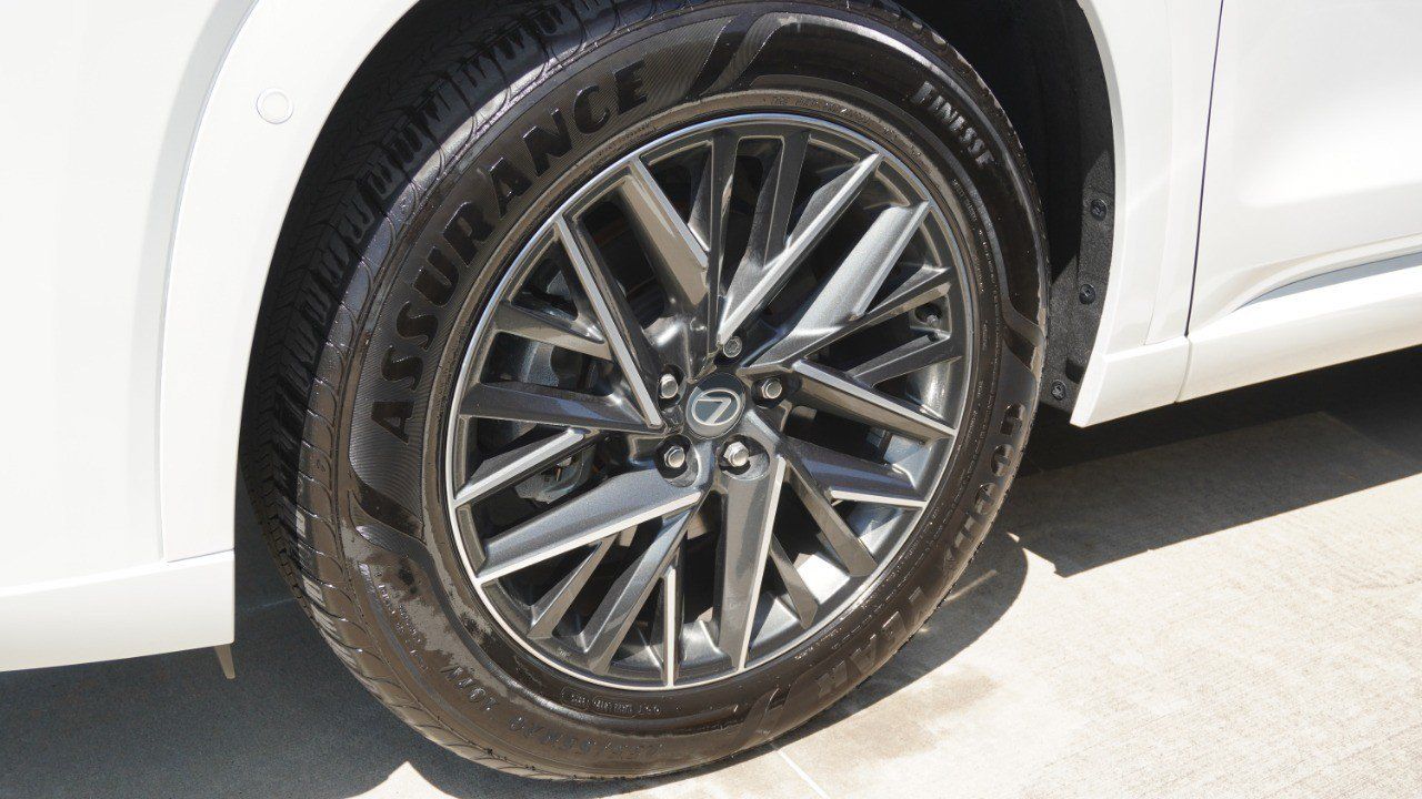 Certified 2026 Lexus TX 350 AWD w/ Technology Package image 10