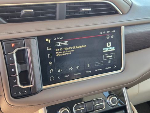 Certified 2024 GMC Yukon XL Denali w/ Max Trailering Package image 17