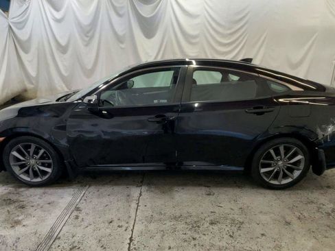 Used 2019 Honda Civic EX image 5