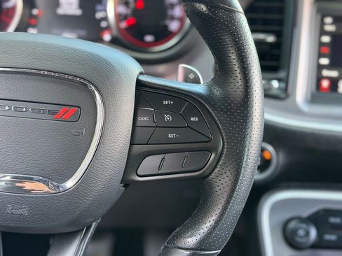 Used 2022 Dodge Challenger GT image 37