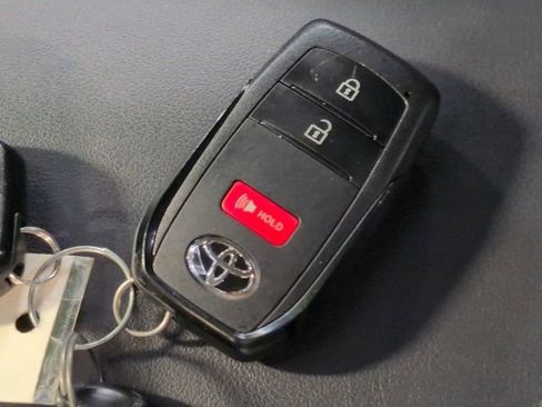 Used 2023 Toyota Prius LE FWD image 24