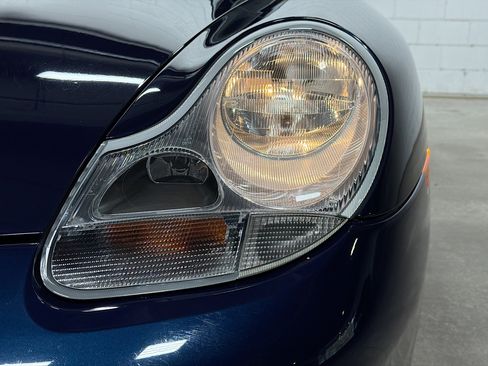 Used 2000 Porsche 911 Carrera image 10